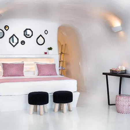 Maregio 4* Oia (Santorini)