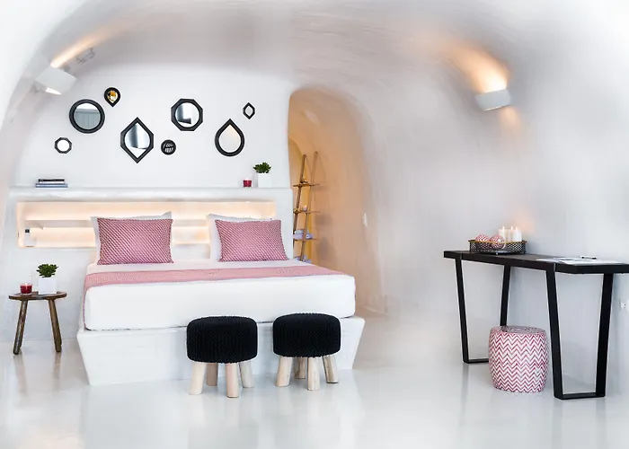 Maregio (adults Only) 4* Oia (Santorini)