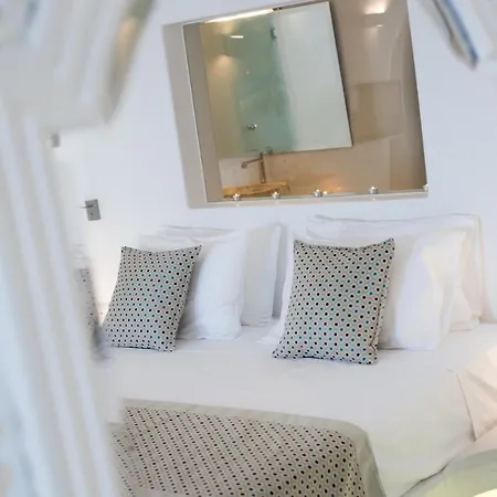 ماريغيو سويتس 4*