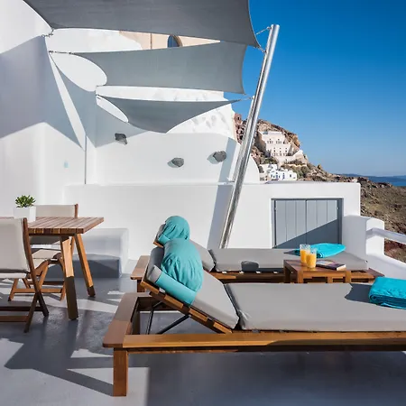 Maregio Hotel Oia (Santorini)